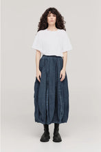 Load image into Gallery viewer, TAYLOR SCOPE SKIRT DIFFUSED MIDNIGHT
