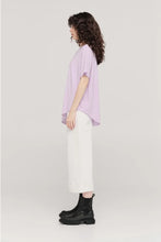 Load image into Gallery viewer, TAYLOR CAMBER TEE QUARTZ
