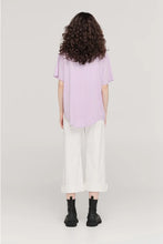 Load image into Gallery viewer, TAYLOR CAMBER TEE QUARTZ
