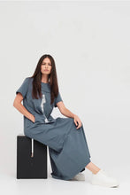 Load image into Gallery viewer, TAYLOR SECTOR DRESS INDIGO/IVORY
