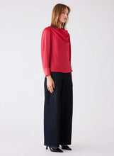 Load image into Gallery viewer, ESMAEE SATELITE BLOUSE HOT PINK
