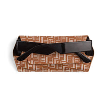 Load image into Gallery viewer, FOX &amp; LEO GLASSES CASE VEGAN LEATHER TAN PRINT

