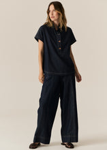Load image into Gallery viewer, POL CARSEN SHIRT DARK WASH
