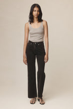 Load image into Gallery viewer, MARLE CLASSIC JEAN TOBACCO
