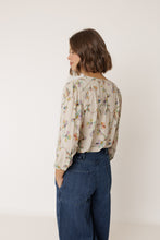 Load image into Gallery viewer, INDI &amp; COLD NOA TOP BEIGE
