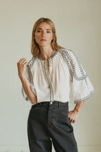 Load image into Gallery viewer, INDI &amp; COLD VERA TOP CRUDO
