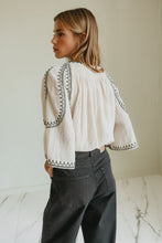 Load image into Gallery viewer, INDI &amp; COLD VERA TOP CRUDO
