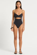 Load image into Gallery viewer, BOND-EYE AMINA MARTINI/BLACK (REVERSIBLE)
