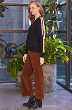Load image into Gallery viewer, NEW LONDON AVERLEY KNIT BLACK
