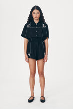 Load image into Gallery viewer, ROWIE ARIES LINEN SHORTS NOIR
