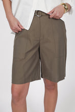 Load image into Gallery viewer, MARLOW AXIS LONGLINE SHORT OLIVE
