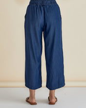 Load image into Gallery viewer, BETTY BASICS RIO RELAXED PANT DARK INDIGO
