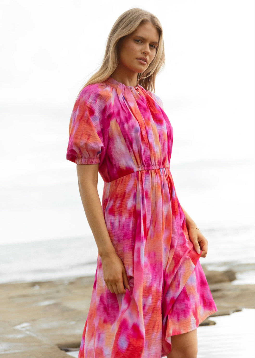 BETTY BASICS EMERY DRESS FLORAL ABSTRACT
