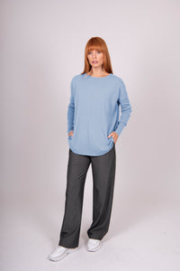 BRIDGE & LORD QUEEN CURVED HEM CREW JUMPER SKYBLUE