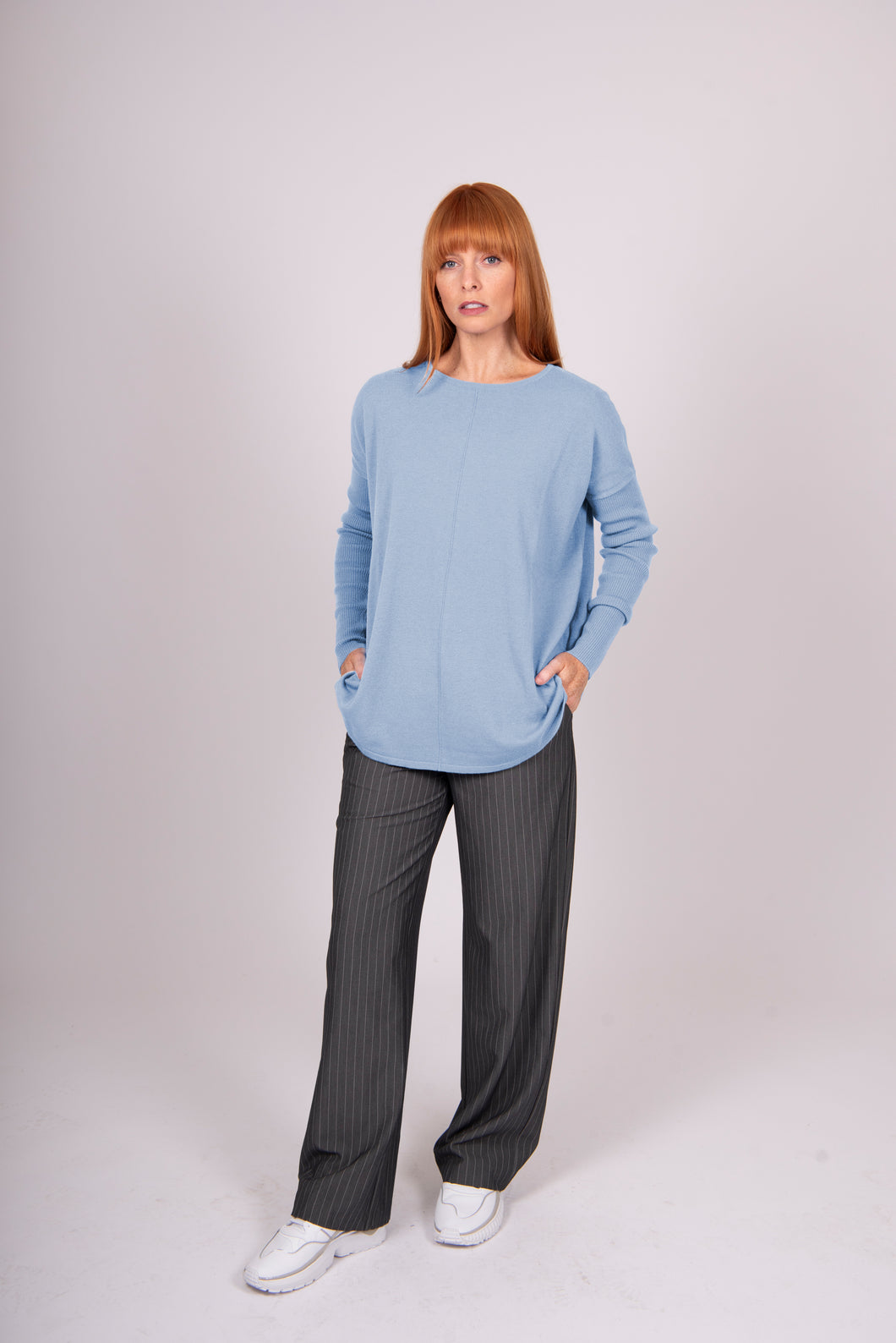 BRIDGE & LORD QUEEN CURVED HEM CREW JUMPER SKYBLUE