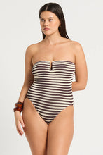 Load image into Gallery viewer, BOND-EYE BLAKE SABLE DOT STRIPE
