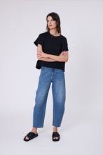 Load image into Gallery viewer, MARLOW BARREL TEE BLACK
