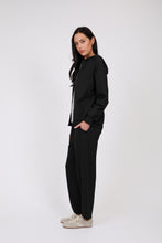 Load image into Gallery viewer, MARLOW BARREL TRACKIE BLACK
