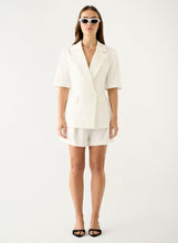 Load image into Gallery viewer, COMING SOON | ESMAEE CHARTER BLAZER WHITE
