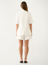 Load image into Gallery viewer, COMING SOON | ESMAEE CHARTER BLAZER WHITE
