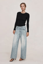 Load image into Gallery viewer, MARLE CROSS STITCH JEAN FADED BLUE
