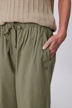 Load image into Gallery viewer, MARLOW CASCADE WIDE LEG PANT LAUREL
