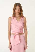 Load image into Gallery viewer, ROWIE CLOUDIA JACQUARD WRAP TOP PETAL PINK FLORAL
