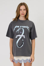 Load image into Gallery viewer, REMAIN VIPER TEE WASHED BLACK
