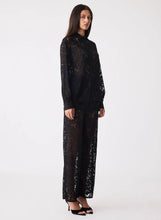 Load image into Gallery viewer, COMING THIS WEEK | ESMAEE OASIS SHIRT BLACK
