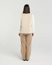 Load image into Gallery viewer, ET ALIA LOLA VEST OATMEAL
