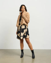 Load image into Gallery viewer, ET ALIA VINTAGE FUR JACKET HONEY
