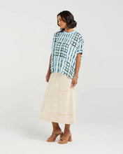 Load image into Gallery viewer, ET ALIA BREA TOP SKYLINE PLAID
