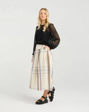 Load image into Gallery viewer, ET ALIA CLEO KNIT BLACK
