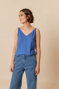INDI & COLD FRIDA TOP AZUL KLEIN