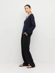JHL BY JULIETTE HOGAN V-NECK LONG SLEEVE NAVY