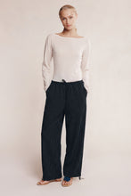 Load image into Gallery viewer, MARLE FATIMA PANTS BLACK PINSTRIPE
