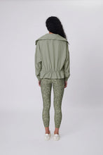 Load image into Gallery viewer, MARLOW FAIRWAY SPRAY JACKET SAGE
