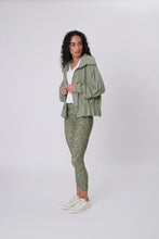 Load image into Gallery viewer, MARLOW FAIRWAY SPRAY JACKET SAGE
