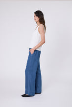 Load image into Gallery viewer, MARLOW FRESCO PANT MID WASH
