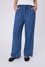 Load image into Gallery viewer, MARLOW FRESCO PANT MID WASH
