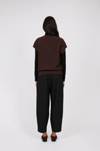 Load image into Gallery viewer, MARLOW FROST KNIT VEST JAVA
