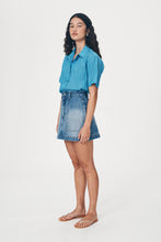 Load image into Gallery viewer, ROWIE GEORGIA DENIM MINI SKIRT CLASSIC WASH
