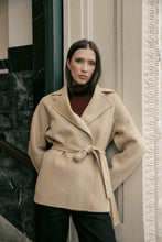 Load image into Gallery viewer, MARLOW GROVE WOOL COAT HONEY
