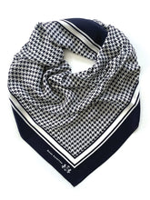 Load image into Gallery viewer, DARK HAMPTON THE HUNTER SCARF
