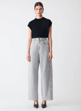 Load image into Gallery viewer, ESMAEE CONCORD DENIM JEANS
