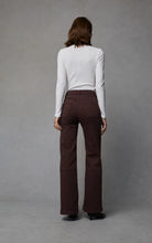 Load image into Gallery viewer, DRICOPER INDY HIGH RISE WIDE LEG JEAN FRENCH ROAST
