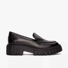 Load image into Gallery viewer, CLARKS PAGE LOAFER BLACK LEATHER
