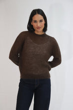 Load image into Gallery viewer, TATANO SHIRLEY SWEATER CHOCOLATE
