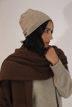 Load image into Gallery viewer, TATANO ANI WRAP SCARF HUSK
