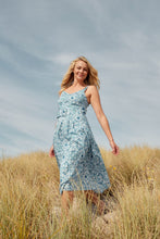 Load image into Gallery viewer, ET ALIA ISABELLE DRESS BLUE WILLOW
